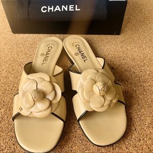 Chanel CC Camellia Flower Mule Slide Sandals